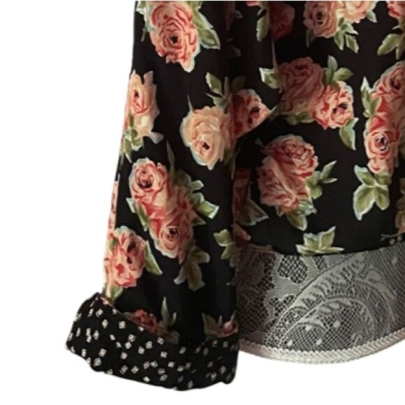 VINTAGE 90s Carole Little Floral Mixed Media Print Tie Front Blouse - Picture 5 of 7